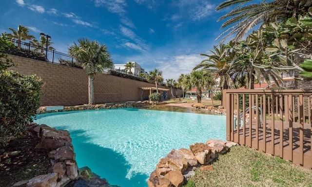 9520 Seawall Blvd Unit 126, Galveston, TX 77554 - view of pool