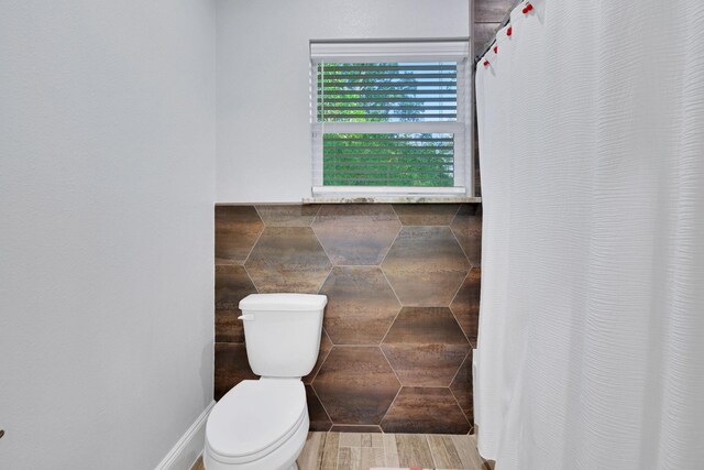 2711 Constantine St, New Caney, TX 77357 - bathroom featuring toilet