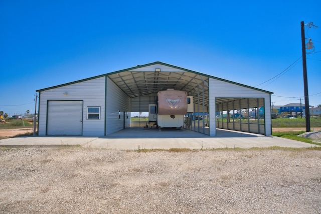 200 County Road 201, Sargent, TX 77414