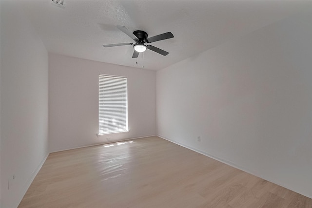 6219 Canada Dr, Pasadena, TX 77505 - spare room featuring light wood finished floors and ceiling fan