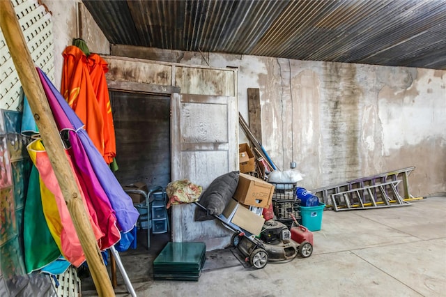 724 S Main St, Calvert, TX 77837 - interior space