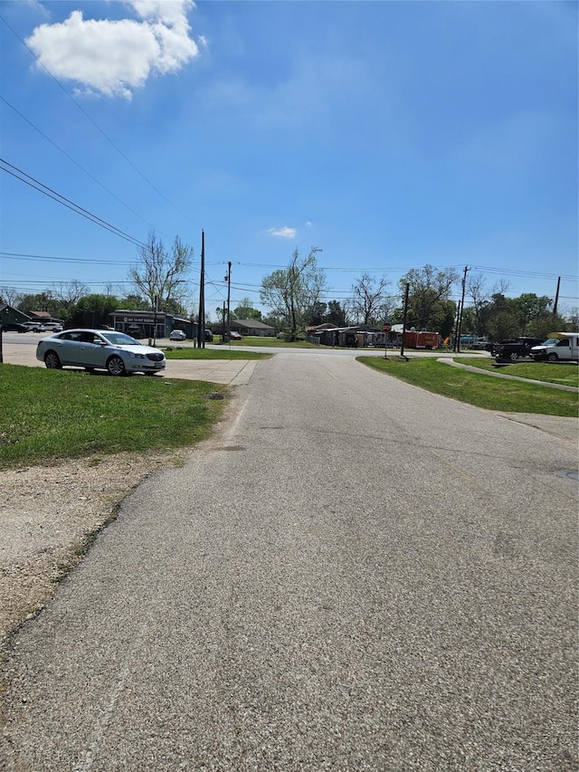 112 N Parrish St, Angleton, TX 77515 - view of asphalt street