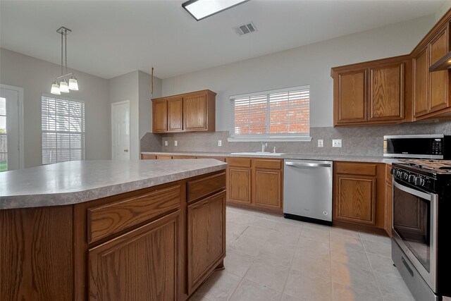 21831 Manitou Falls Ln, Katy, TX 77449 - photo 13