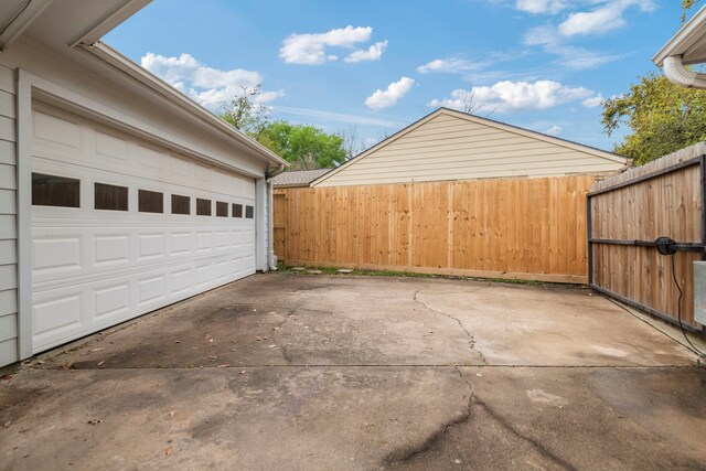 14003 Ella Lee Ln, Houston, TX 77077 - photo 28