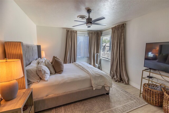505 E Strauss St, Bellville, TX 77418 - photo 12
