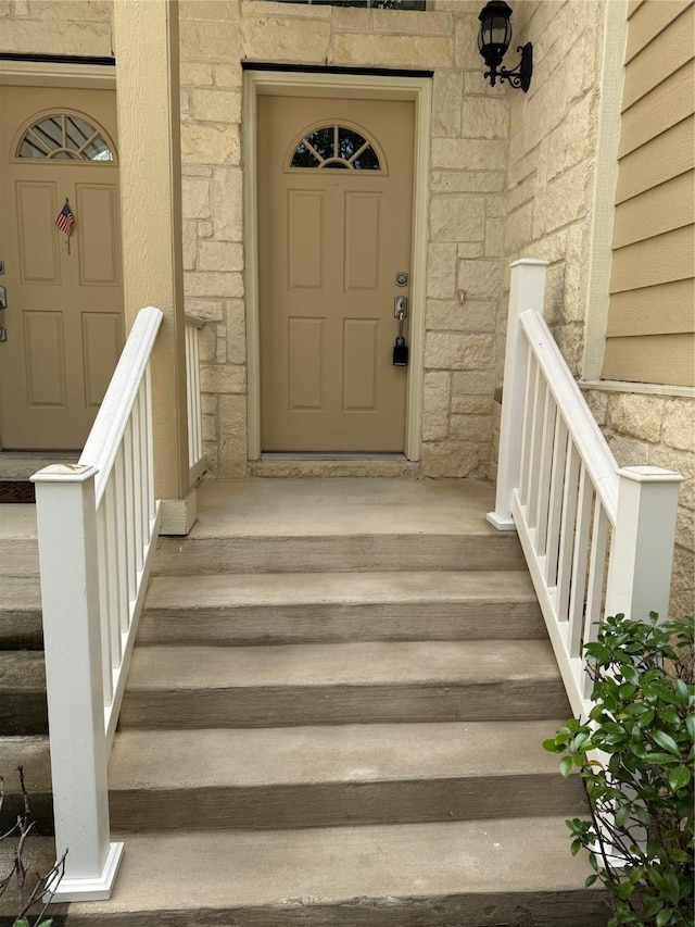 13600 Breton Ridge St Unit 22D, Houston, TX 77070 - property entrance featuring stone siding