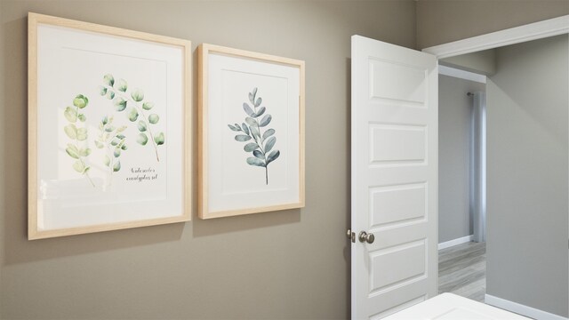 room details featuring baseboards