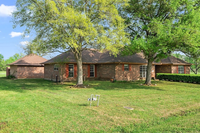 506 Houston St, Wallis, TX 77485 - photo 3