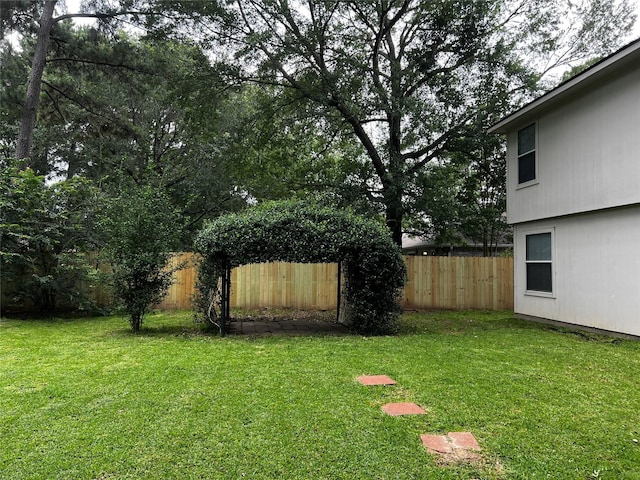 7107 Grant Dr, Magnolia, TX 77354 - view of yard