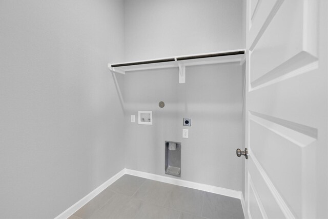 5028 Marcasca Dr, Katy, TX 77493 - clothes washing area with baseboards, washer hookup, laundry area, gas dryer hookup, and hookup for an electric dryer