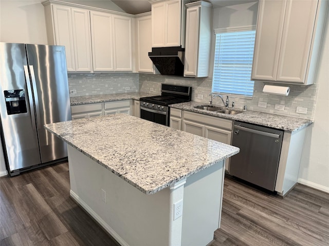 1807 Iris Knoll Ln, Pearland, TX 77089