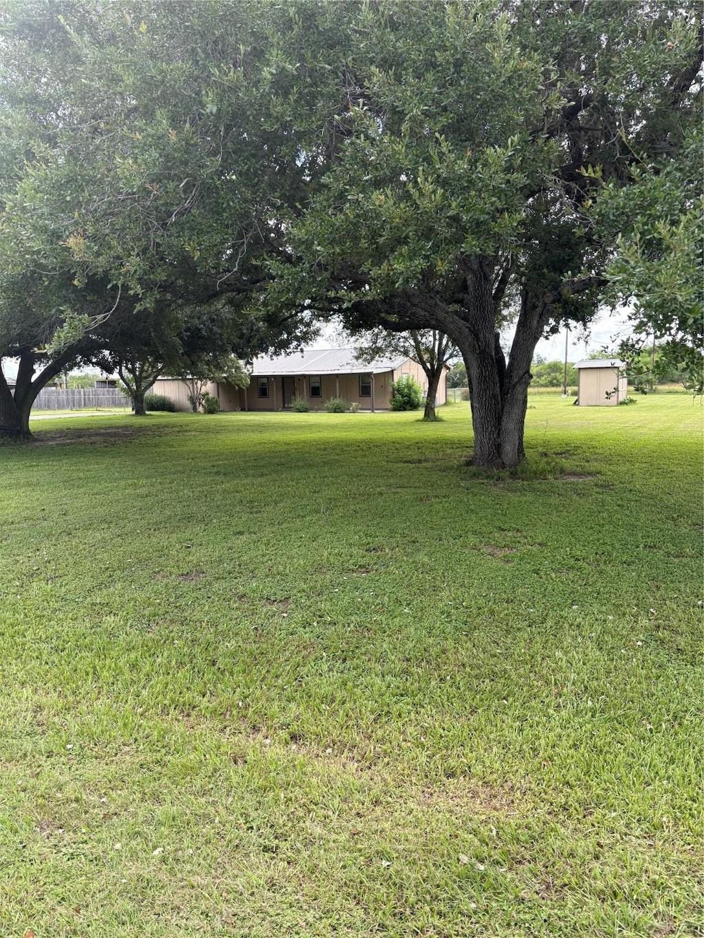15 Sandra Ln, Victoria, TX 77905 - photo 1