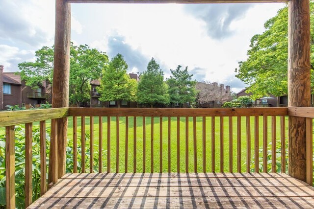 737 Davis Rd, League City, TX 77573 - wooden terrace featuring a yard