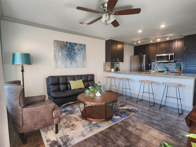 9520 Seawall Blvd Unit 323, Galveston, TX 77554 - photo 2