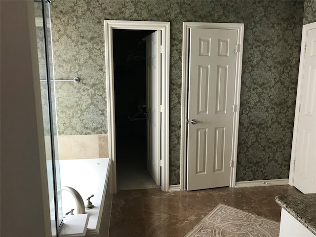 8007 Furleson Dr, Rosenberg, TX 77469 - full bath with a bath