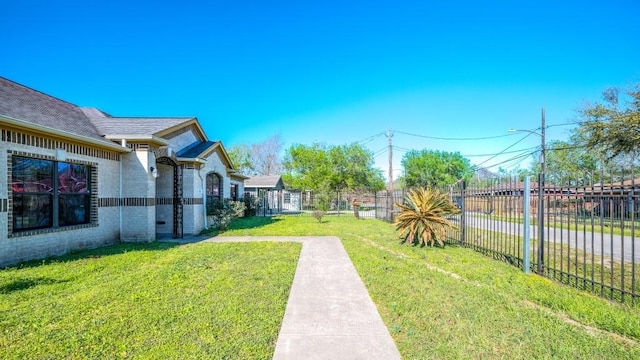 view of yard featuring fence