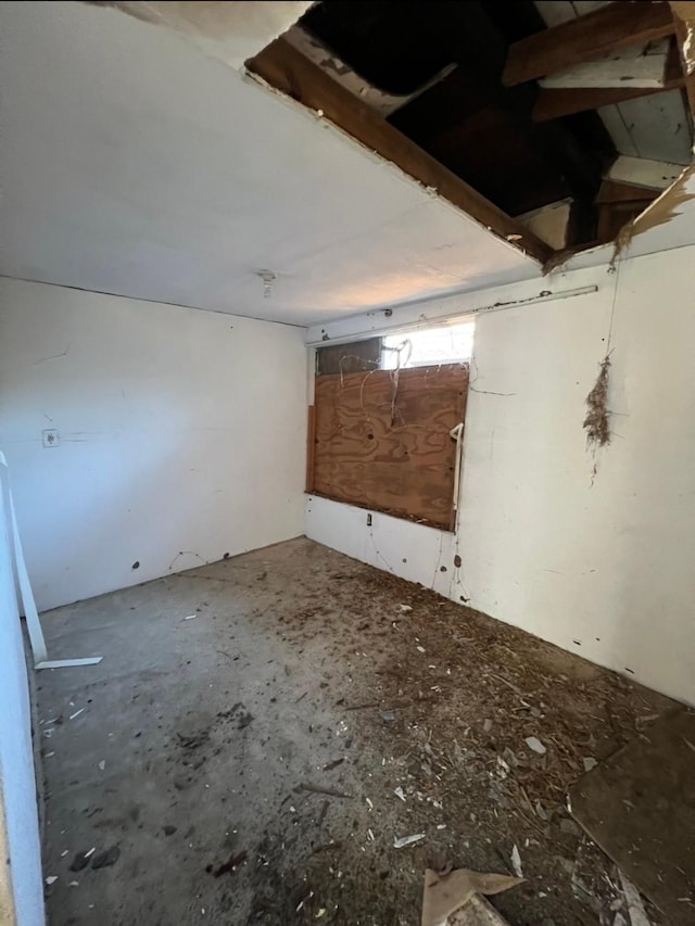 7314 Texas St, Houston, TX 77011 - view of spare room