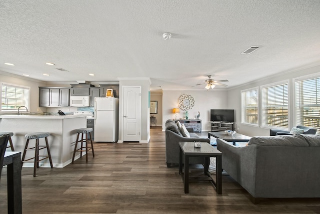 905 Meynig Dr, Crystal Beach, TX 77650 - photo 23