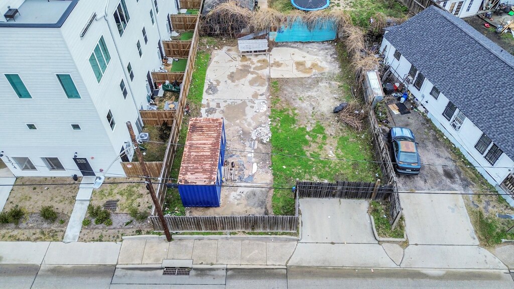 3822 Fulton St, Houston, TX 77009