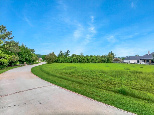 22609 E Meadowhurst Cir W, Tomball, TX 77377 - photo 4