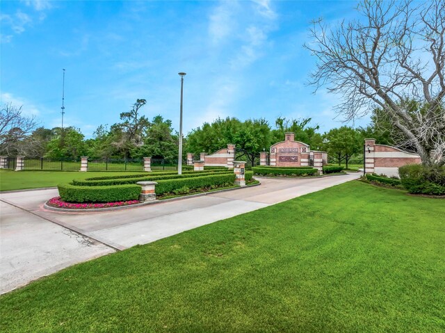 22609 E Meadowhurst Cir W, Tomball, TX 77377 - photo 14