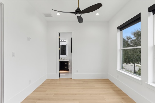 3902 Charleston St, Houston, TX 77021 - spare room featuring a ceiling fan, recessed lighting, and light wood-type flooring