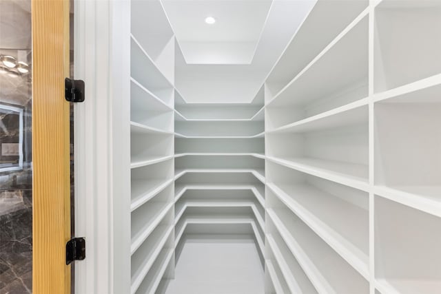 3902 Charleston St, Houston, TX 77021 - view of pantry