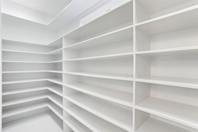 3902 Charleston St, Houston, TX 77021 - view of pantry