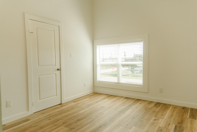 4406 Helen St, Hitchcock, TX 77563 - unfurnished room featuring baseboards and light wood-style floors