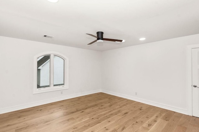 1024 Waverly St, Houston, TX 77008 - unfurnished room with a ceiling fan, light wood finished floors, baseboards, and recessed lighting