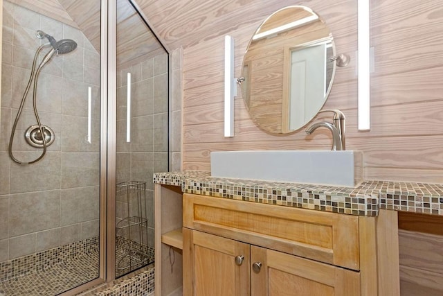 1024 Waverly St, Houston, TX 77008 - bathroom with a stall shower and vanity