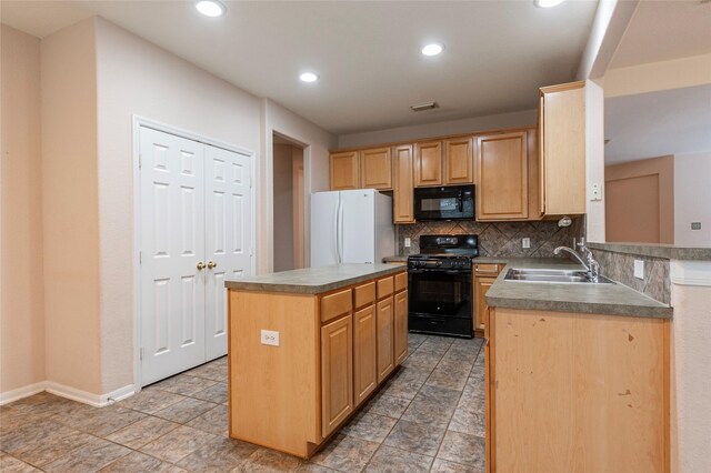 1618 Tynemouth Dr, Pasadena, TX 77504 - photo 14