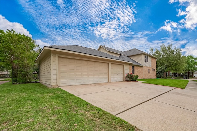 1218 Ventura Canyon Dr, Katy, TX 77494 - view of front facade with a garage, a front yard, and concrete driveway