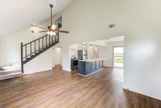 12827 Sandpiper Rd, Angleton, TX 77515 - photo 3