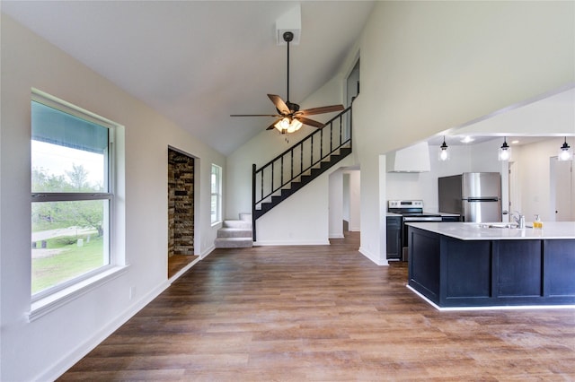 12827 Sandpiper Rd, Angleton, TX 77515 - photo 4