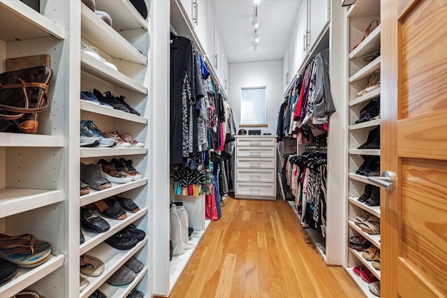 5417 Hidalgo St Unit B, Houston, TX 77056 - spacious closet featuring light wood-style flooring