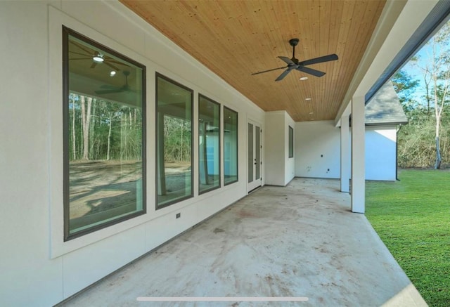 118 Ranger Rd, Huntsville, TX 77340 - view of patio / terrace featuring ceiling fan