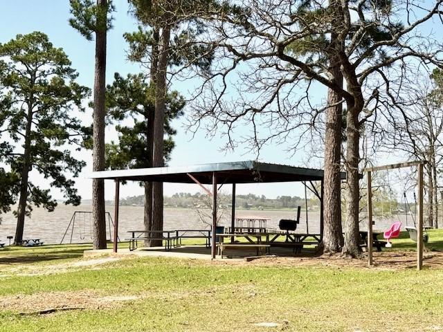 376 Nueces Dr, Trinity, TX 75862