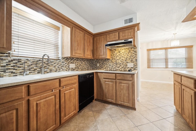 6106 Greenmont Dr, Houston, TX 77092 - kitchen featuring under cabinet range hood, black appliances, a sink, a chandelier, and backsplash