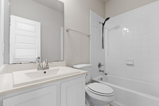 32734 Harvest Valley Dr, Brookshire, TX 77423 - bathroom featuring toilet, vanity, and shower / tub combination