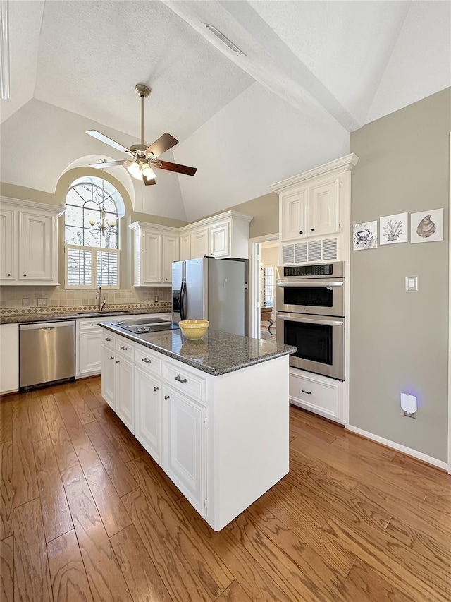 6415 Willow Pine Dr, Spring, TX 77379 - photo 10