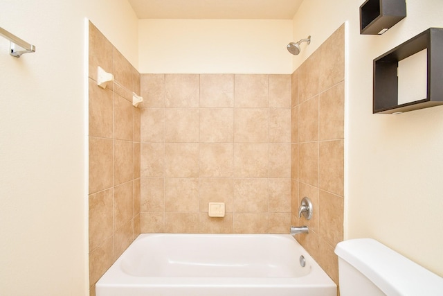 full bathroom featuring toilet and shower / bathing tub combination