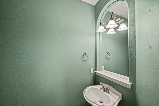 11812 Sea Shadow Bnd, Pearland, TX 77584 - bathroom featuring a sink