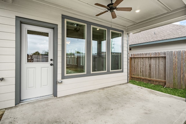 5014 Aspen Orchard Dr, Houston, TX 77066 - view of patio featuring ceiling fan