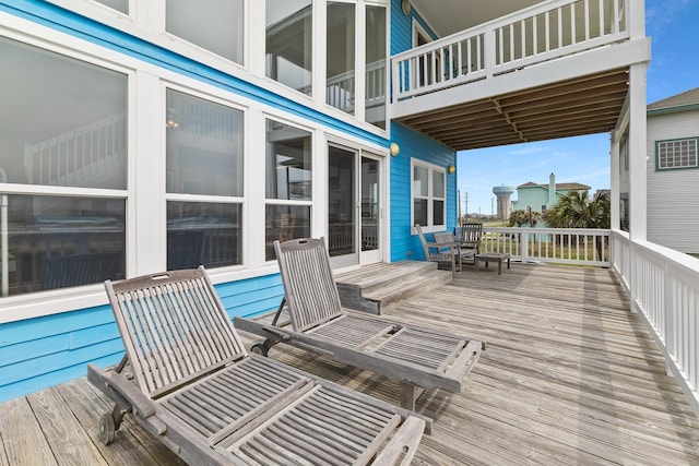 22915 Gulf Dr, Galveston, TX 77554 - view of wooden deck