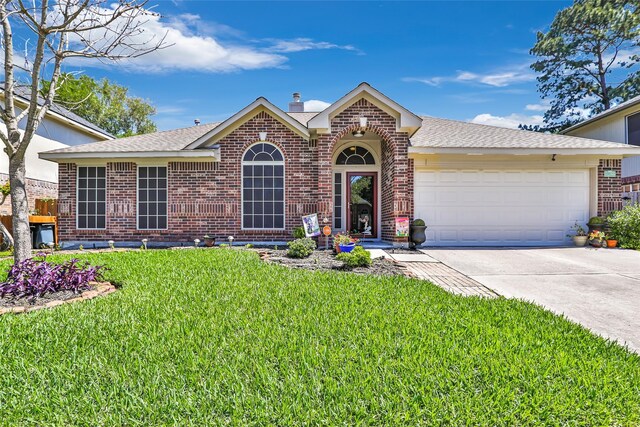 19122 Dee Woods Dr, Humble, TX 77346 - photo 2