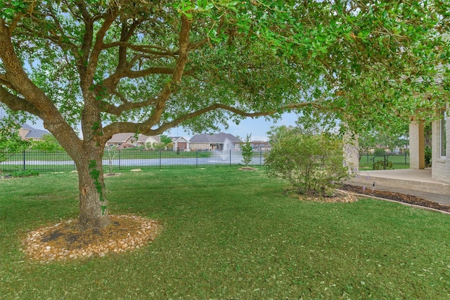 10892 Bourbon St, Willis, TX 77318 - photo 2