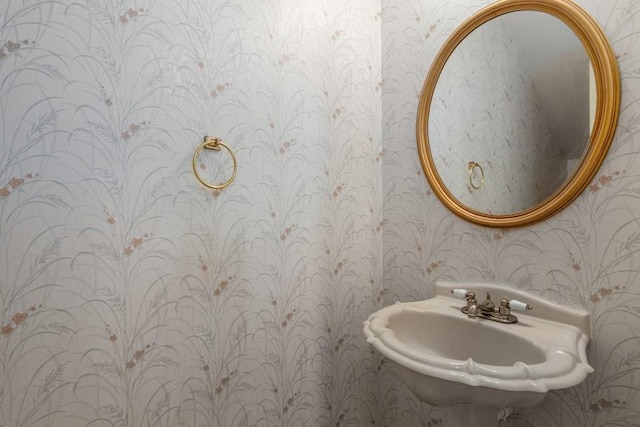 16918 Ascot Meadow Dr, Sugar Land, TX 77479 - bathroom with a sink and wallpapered walls