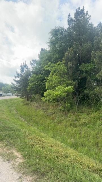 230 County Road 3413, Cleveland, TX 77327