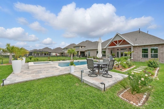 250 Peninsula Point Dr, Montgomery, TX 77356 - view of patio featuring an in-ground hot tub